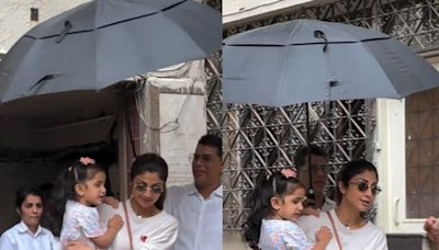 Shilpa Shetty Holds Daughter Samisha In Her Arms, Gets Papped In The City; Video Goes Viral - News18