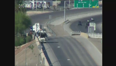 North Las Vegas police standoff ends along I-15, suspect in custody
