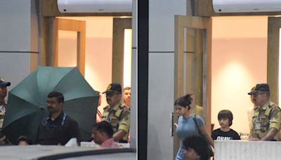 Shah Rukh Khan Flies Into Mumbai With Wife Gauri And Kids Suhana-Abram