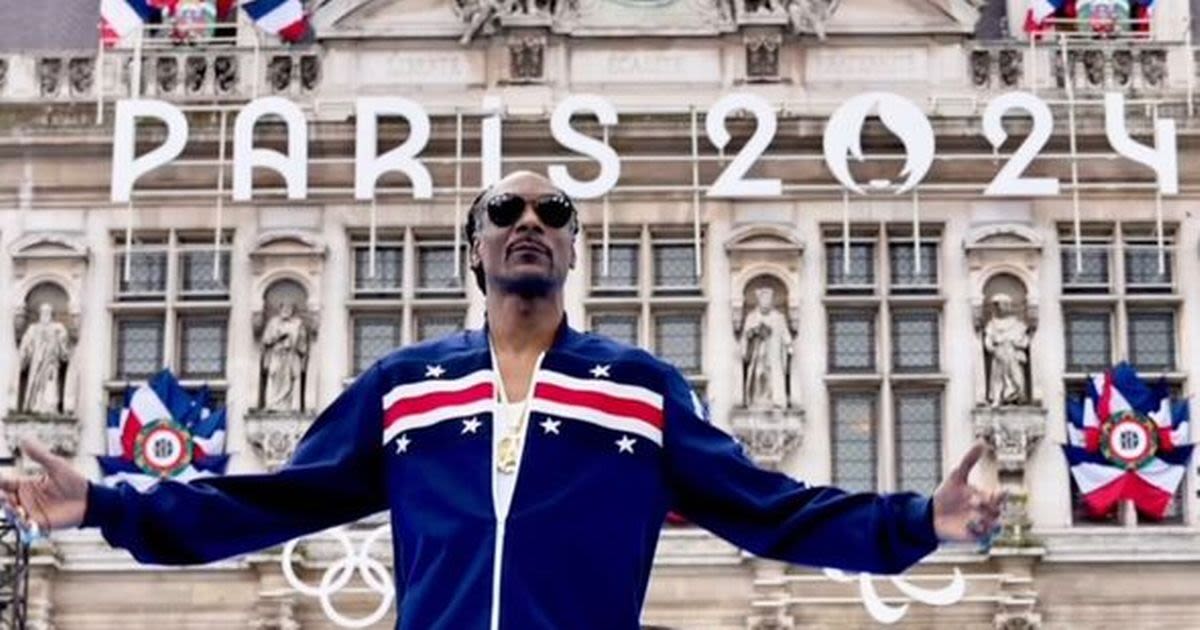 Snoop Dogg confirms he'll carry Olympic torch through Paris in trademark fashion