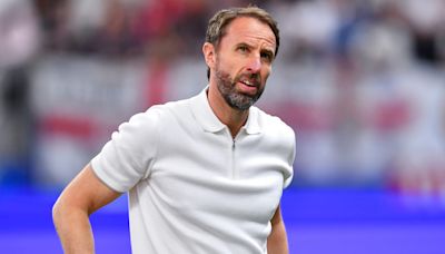 Gareth Southgate responds to Harry Kane's war of words with Gary Lineker