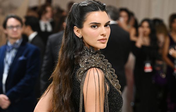 After Kendall Jenner Said That She Was "The First Human" To Wear Her Met Gala Look, Images Have ...