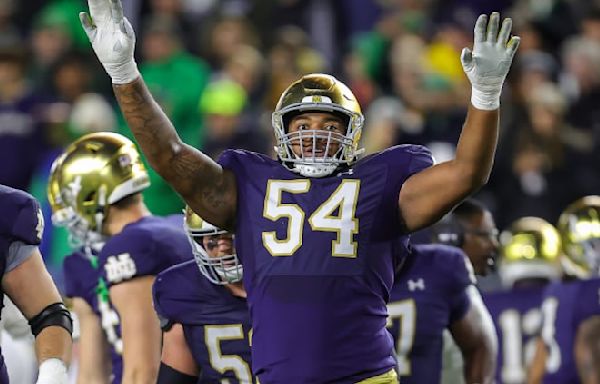 Houston Texans pick Notre Dame OT Blake Fisher in NFL Draft's second round