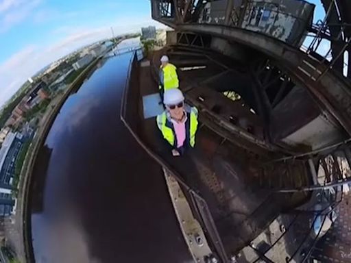 Jeremy Vine climbs Glasgow's Finnieston Crane showcasing city's 'amazing' industrial heritage