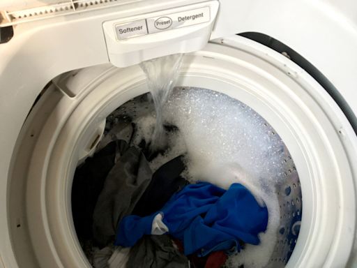 洗衣機多久沒清 她用1物洗完驚「超髒」達人教正確步驟 - 時事