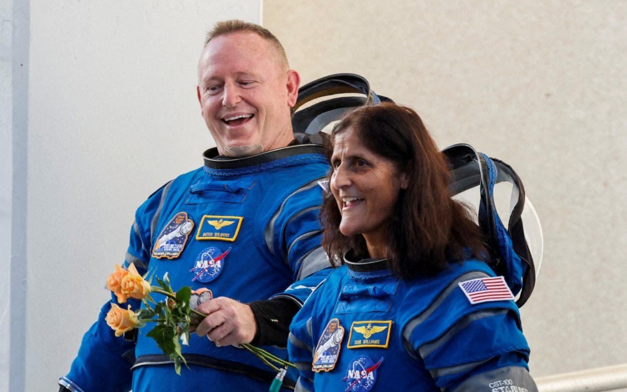 Boeing faults leave two astronauts stranded in orbit