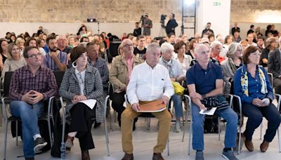 Navarra reconoce oficialmente en un acto a las doce primeras víctimas de violencia policial y extrema derecha