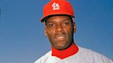 Bill Connors: Bob Gibson learned he couldn't strike out the world