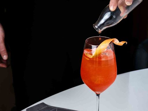 The Aperol Spritz Just Won't Quit. Here’s How to Make It Right