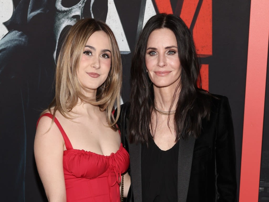 Coco Arquette Is ‘Blushing’ Over Mom Courteney Cox’s Latest Career Move