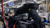 UK to Unveil Battery Plant Strategy in Bid to Retain Carmakers