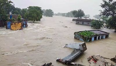 Bihar Floods: Fresh Breaches In Kosi, Bagmati Embankments; 16 Lakh Affected