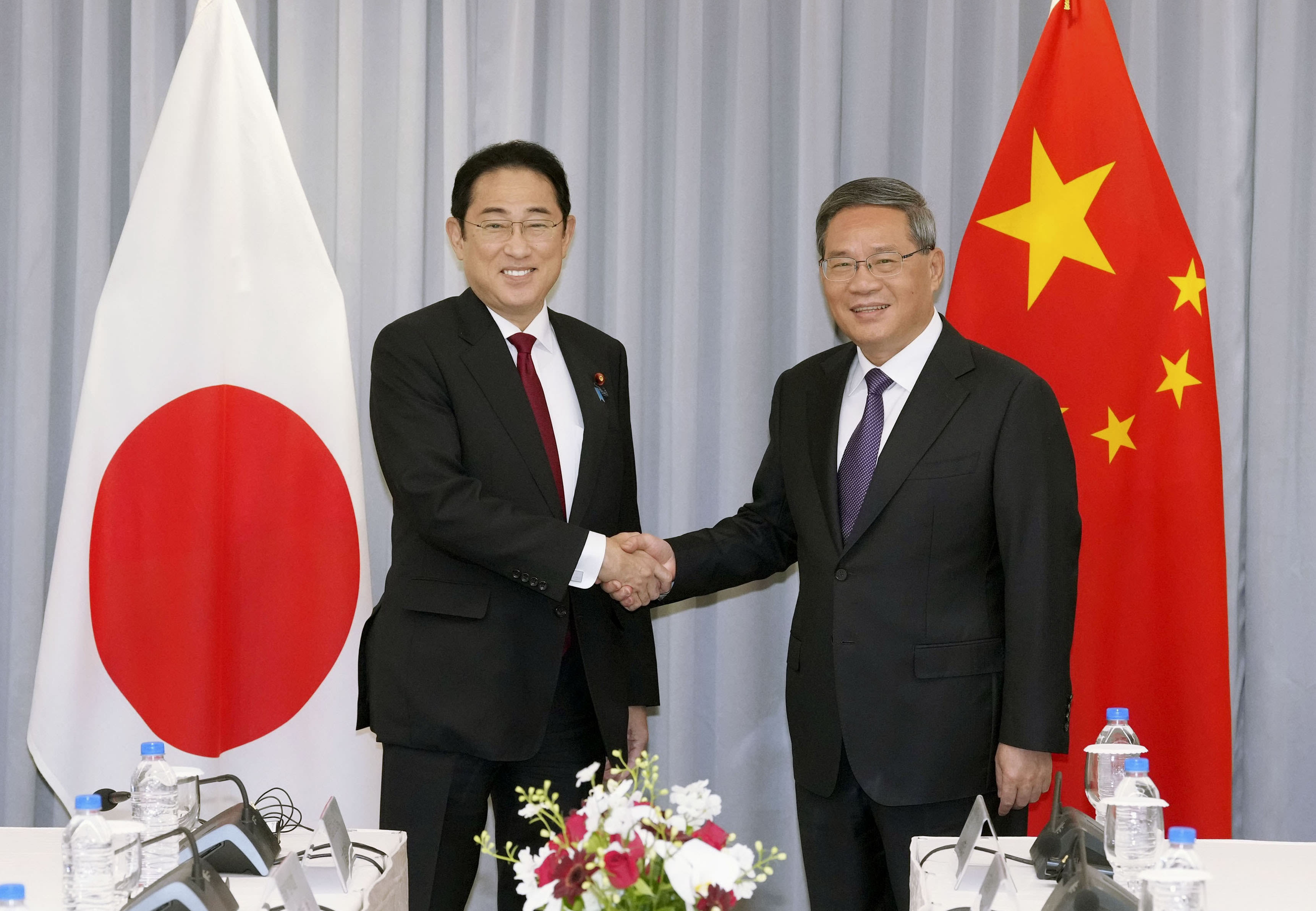 Japan expresses 'serious concern' over China's military expansion