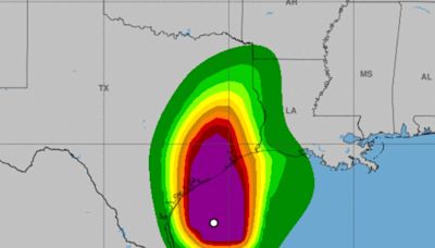 Hurricane Beryl: Travel advice as storm hits Texas – with ‘life-threatening’ conditions forecast