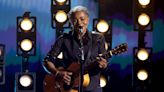 Tracy Chapman Joins Luke Combs for “Fast Car” at 2024 Grammys: Watch