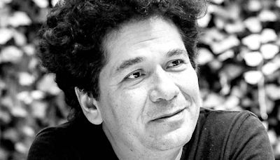 Enigmas que brotan de lo cotidiano; Juan Pablo Villalobos habla de su más reciente novela