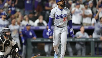 Comeback Kids! Dodgers score 7 runs in the ninth to stun Rockies 11-9 at Coors Field