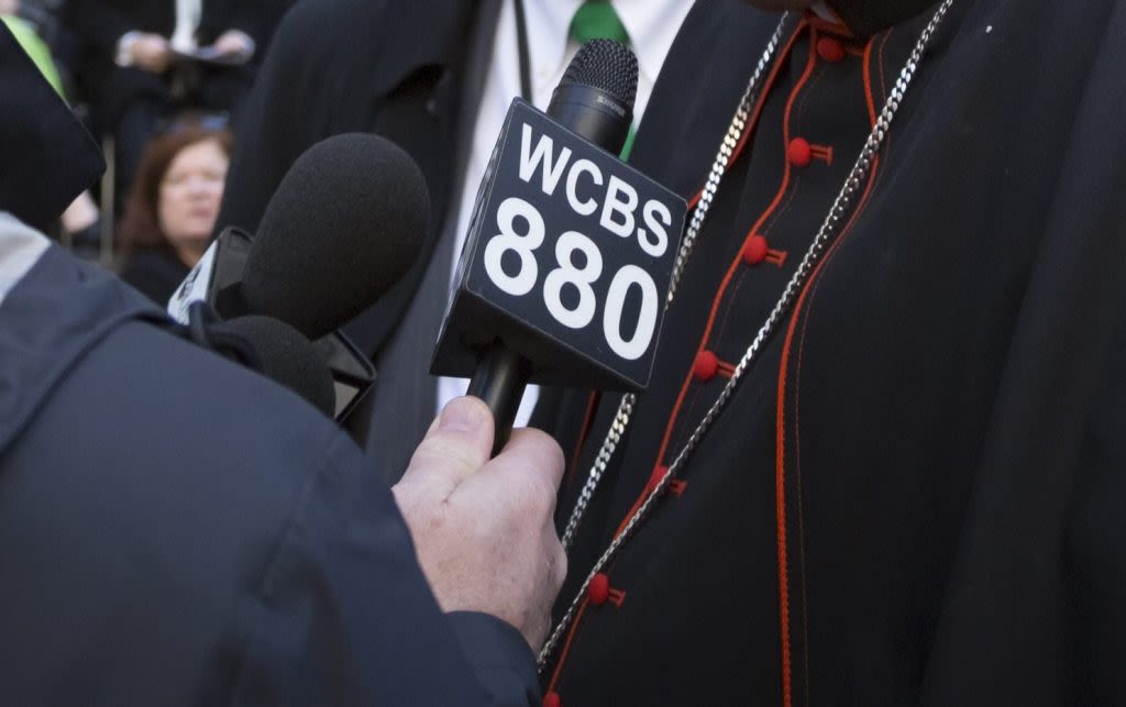 WCBS 880 to shut down as parent company sells newsradio station to ESPN