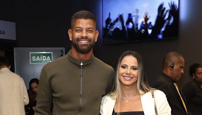 Viviane Araujo, Andreia Horta e Narjara Turetta curtem show de Xande de Pilares