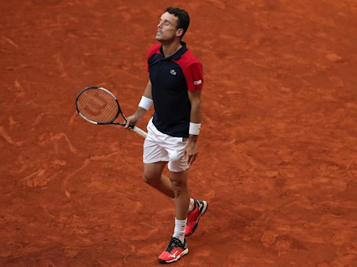Roberto Bautista Agut rips Madrid Open organizers: 'Only in Spain'