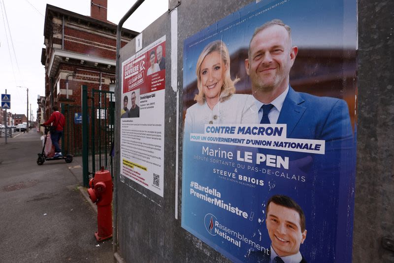 French far right RN party would not get majority in parliament -Harris Interactive poll