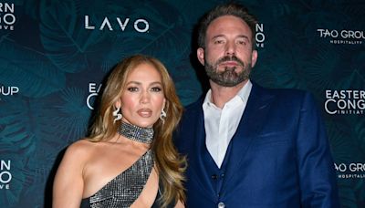 Ben Affleck and Jennifer Lopez publicly list their house for sale