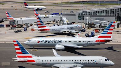 American Air Offers Flight Attendants Immediate 17% Pay Hike