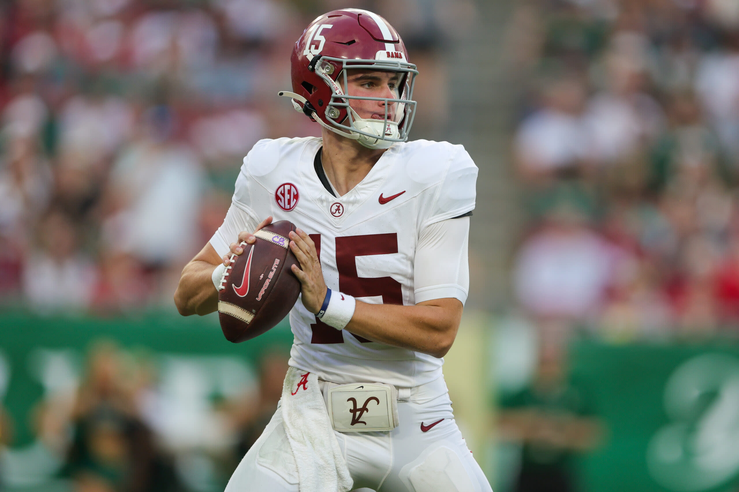 Alabama QB Ty Simpson signs multi-year NIL deal with Harbin Automotive