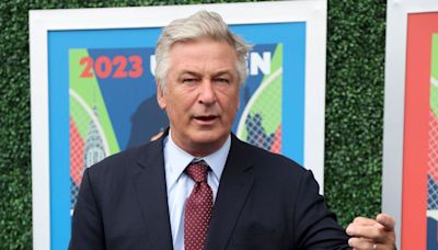 Tir mortel d’Alec Baldwin : le procès de l’acteur annulé pour vice de procédure