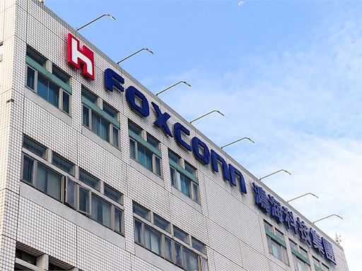 CoWoS產能吃緊 鴻海攻「面板級扇出型封裝」-台視新聞網