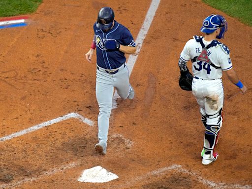 DeLuca and Lowe homer as Rays pounce on poor Kansas City pitching in 10-8 victory over Royals