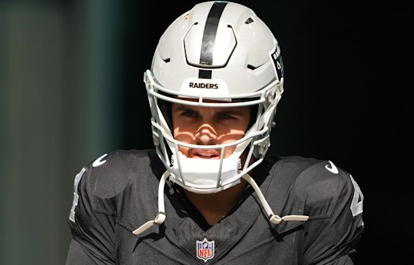 Assistant GM Champ Kelly, Raiders Confident in QB situation