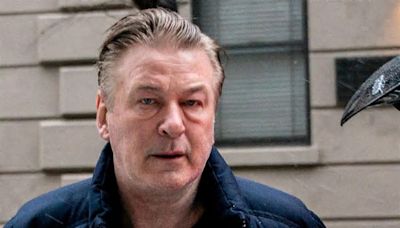 Alec Baldwin confiesa que dejó las drogas hace 39 años después de «esnifar una raya de aquí a Saturno»