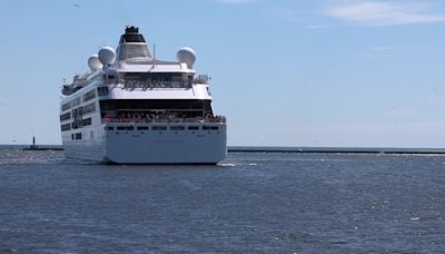 Viking Octantis arrives in Milwaukee marking first sign of summer and tourism