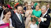 Matilde de Bélgica, feliz en la boda de su hermano, junto al Rey y tres de sus hijos