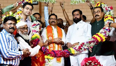 Shiv Sena leader slams government over clean chit to Ravindra Waikar