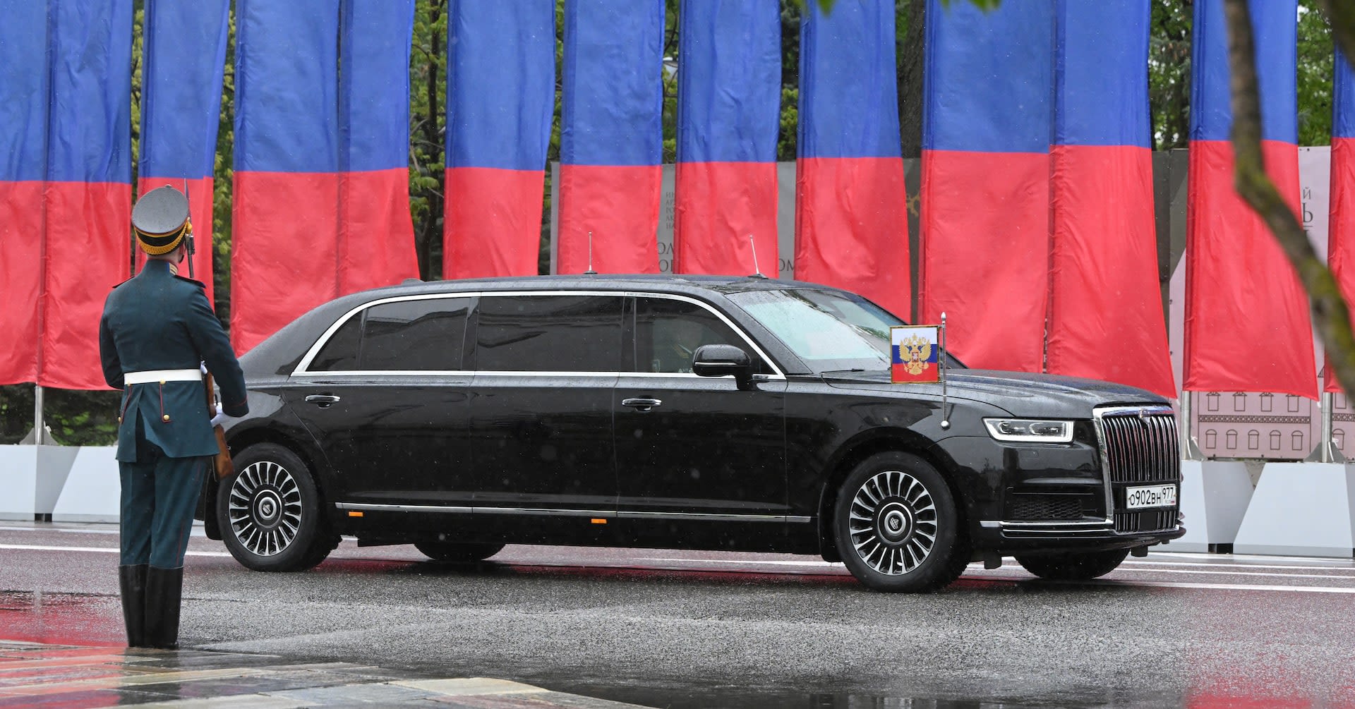 Russia to start production of Putin's limousine at a former Toyota plant