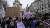 El Senado de Francia aprueba el proyecto de ley para blindar en la Constitución el derecho al aborto