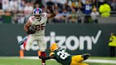 Giants spoil Packers international debut with 27-22 win