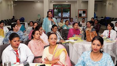 Jalandhar: Workshop on happy classroom