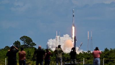 Cohete Falcon 9 de SpaceX sufre inusual fallo en el espacio que pone en peligro la misión Starlink