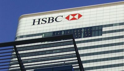 HSBC Holdings plc (LON:HSBA) is favoured by institutional owners who hold 53% of the company