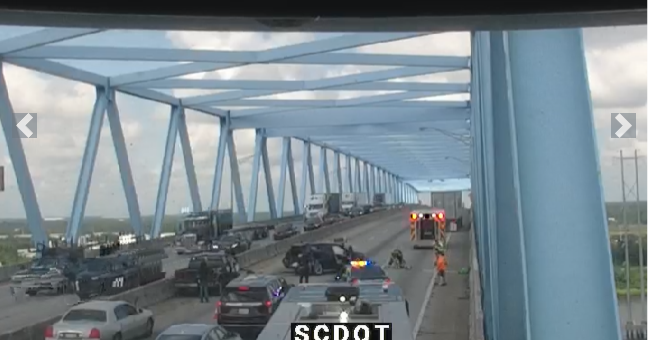 I-526 traffic over Don Holt Bridge reopens after accident