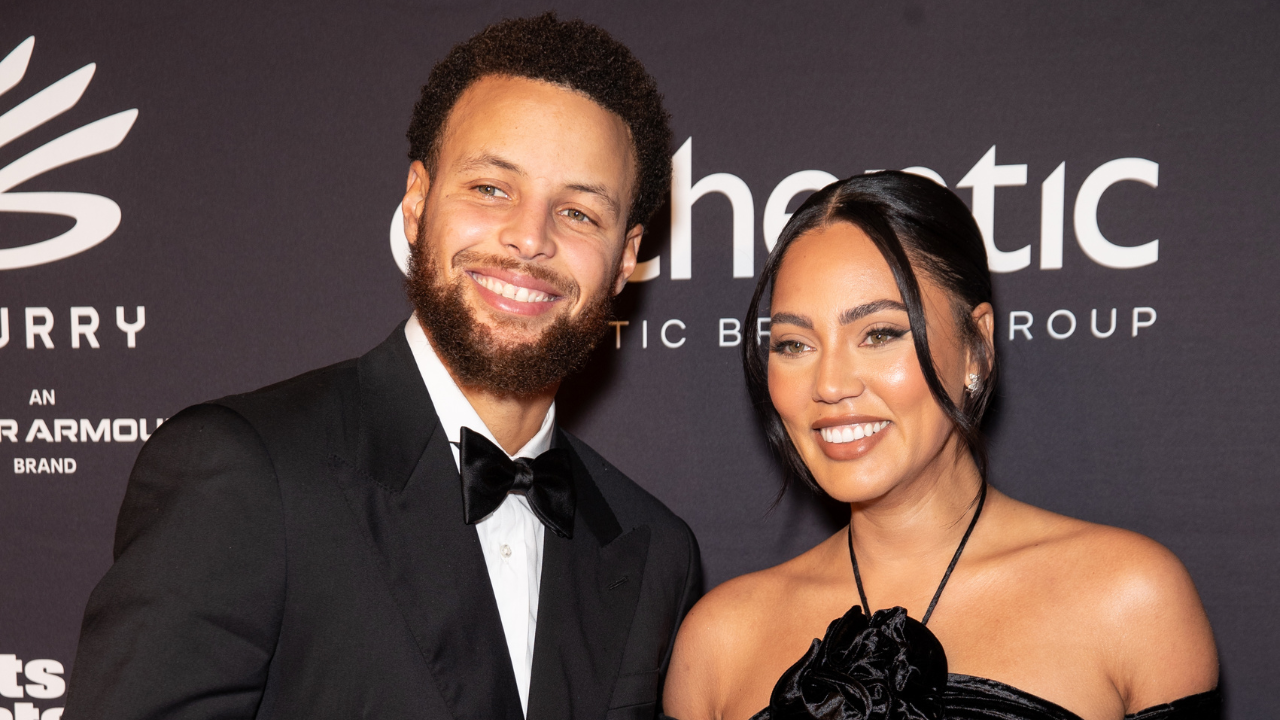 Ayesha and Stephen Curry celebrate the arrival of their baby boy