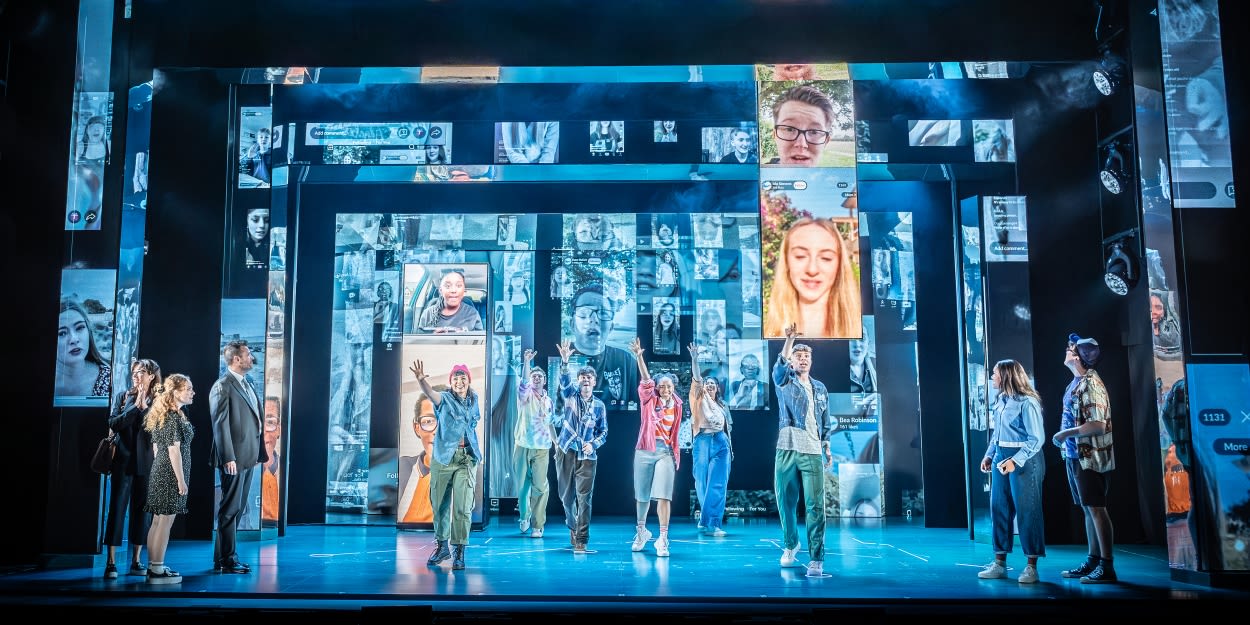 Photos: DEAR EVAN HANSEN Kicks Off New UK Tour