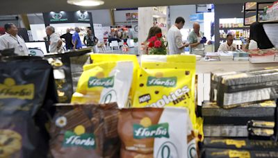 La escasez y las trabas para importar planean sobre la feria de la alimentación de Cuba