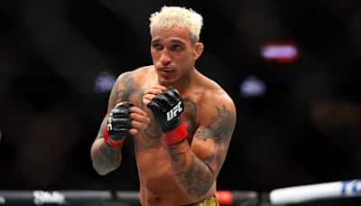 UFC News: Charles Oliveira Predicts Islam Makhachev vs. Dustin Poirier, Conor McGregor’s Return