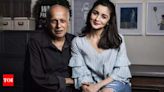 ... Bhatt describes Alia Bhatt as a ‘mannequin’ in Karan Johar's Student...Highway and Udta Punjab' | Hindi Movie News - Times of India