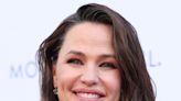 Jennifer Garner's Mom Calls Her Out for Not Having Buttermilk in Her Kitchen