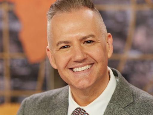 Ross Mathews says riding in the Wienermobile with Drew Barrymore was 'like taking the weirdest edible in the world'